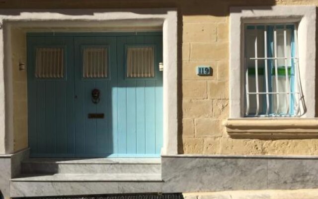 Birgu Studio Maisonette