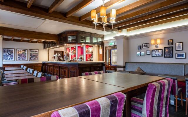 The Olde Barn, Sure Hotel Collection by Best Western