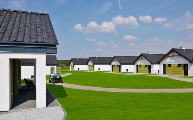 Kalinowe Pola Golf Village