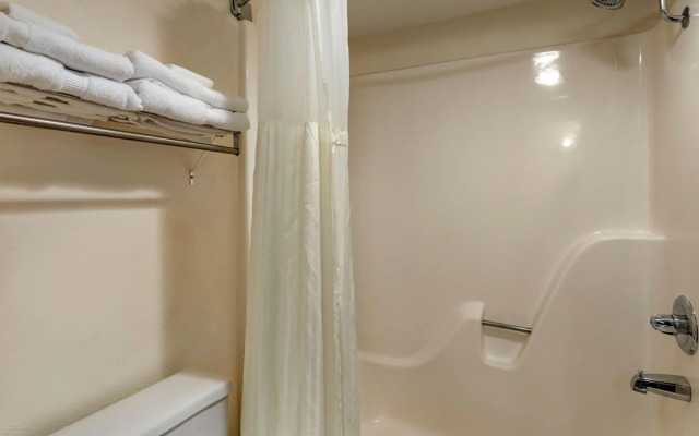 Quality Inn & Suites Steamboat Springs