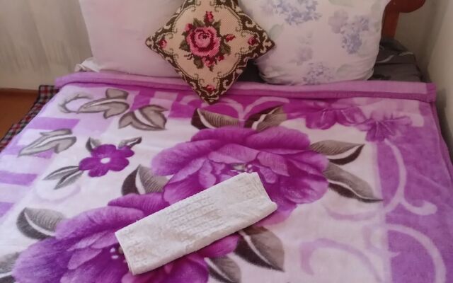 Room in Guest Room - Retreat Rustical For 2 People