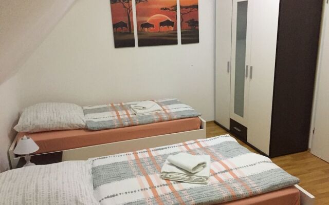 LORENZ Apartment 2