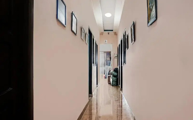 Spot On 91754 Wisma Tiqita Syariah