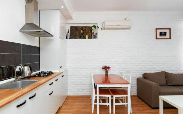 31 Toidze Apartment