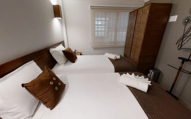 Tokio Suites