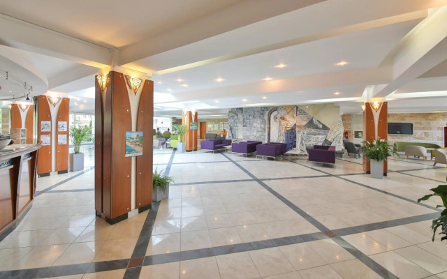 Hotel Laguna Garden