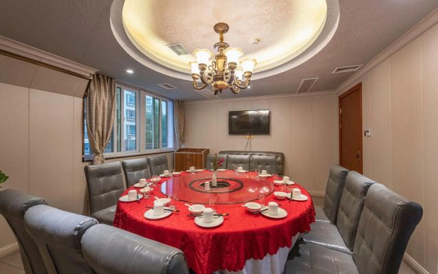 Days Inn by Wyndham Business Place Guilin Yishun