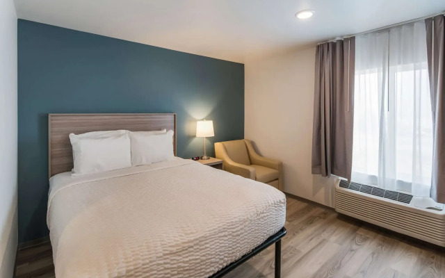 WoodSpring Suites Tri-Cities - Richland