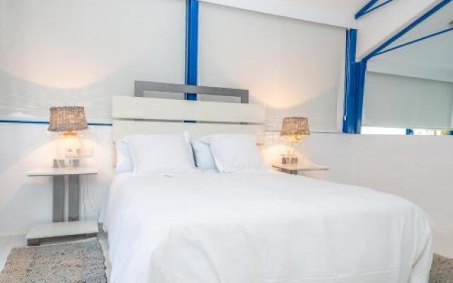 Fabrica Beach Apartments