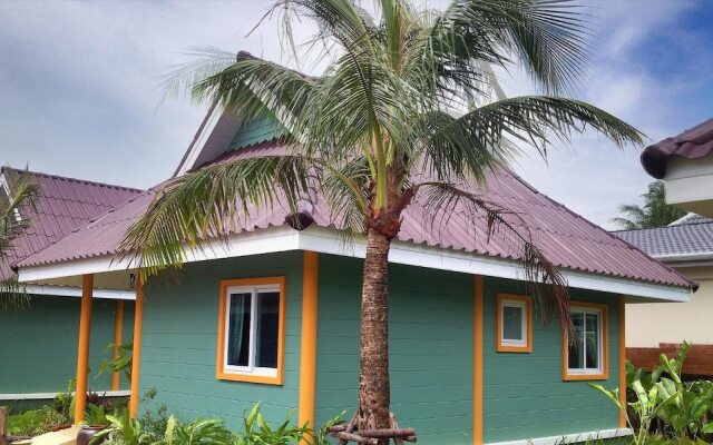 Coconut Homes & Cafe