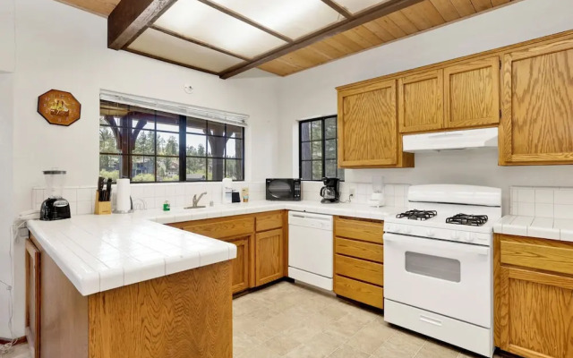 Breezy Estate 114 by RedAwning