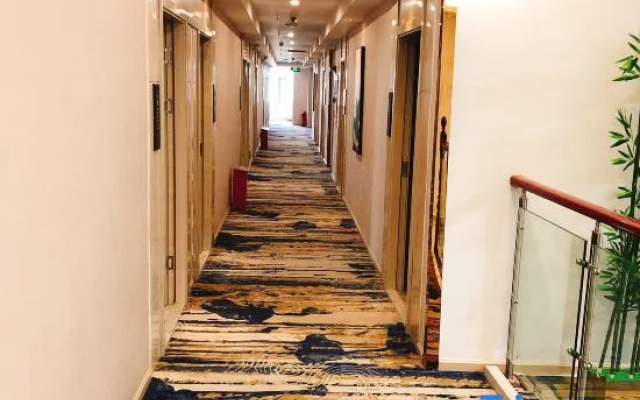 Yuefeng Boutique Hotel