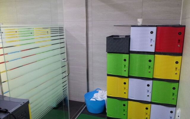 The Blue Jeju Guesthouse - Hostel