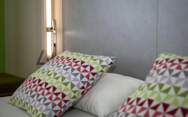 Travelodge BCN Cornella Fira