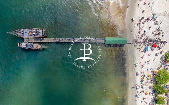 Vista mar 2 suítes e piscina exterior