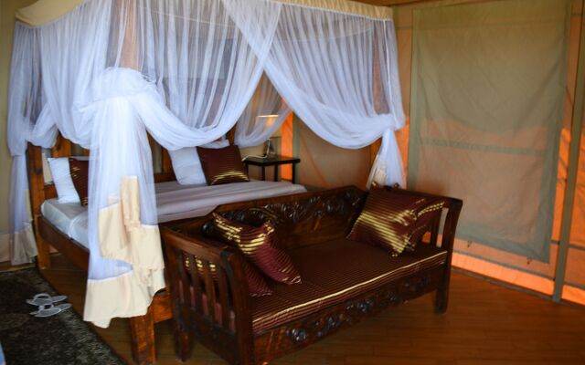 Serengeti Safari Lodge