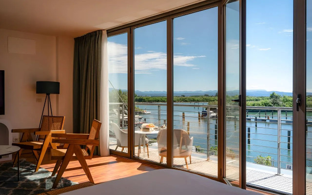 HOTIDAY Room Collection - Grado