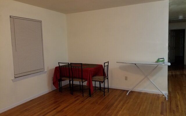 Private Rooms near EWR & NYC
