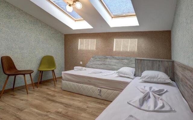 Complex Hunter's Beach