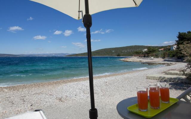 Ana - quiet and peaceful - A2(4+1)