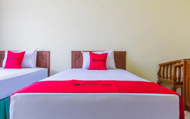 Reddoorz Near Grage City Mall 2