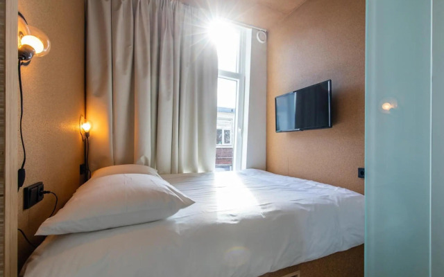the bellhop hotel