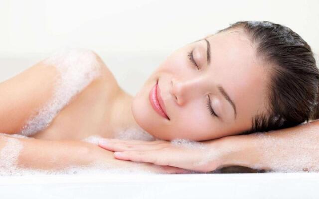 Hotel Red Rose by Townhouse Covington I-64