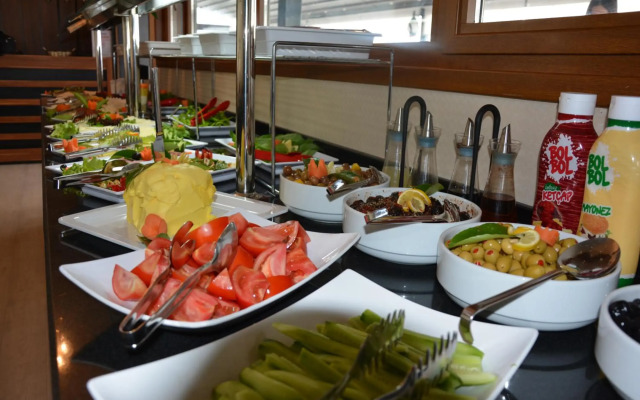 Grand Karot Otel