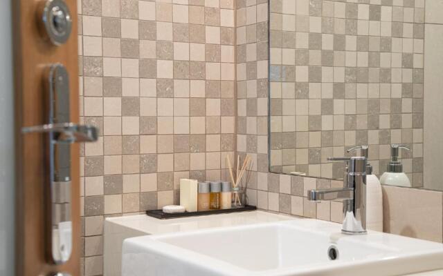 Frewville 7A Apartment