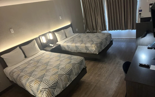 Motel 6 Glendale AZ