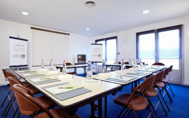 Kyriad Direct Strasbourg Ouest - Zénith