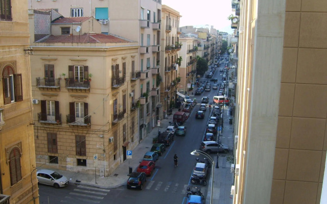 B&B Dietro il Politeama
