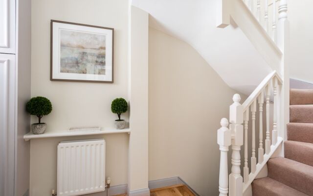 The Luxe Chelsea Townhouse