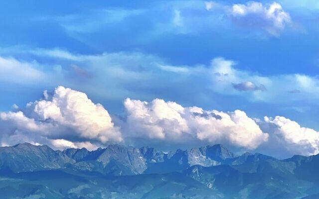 "mountain Cozy House in Tatras"