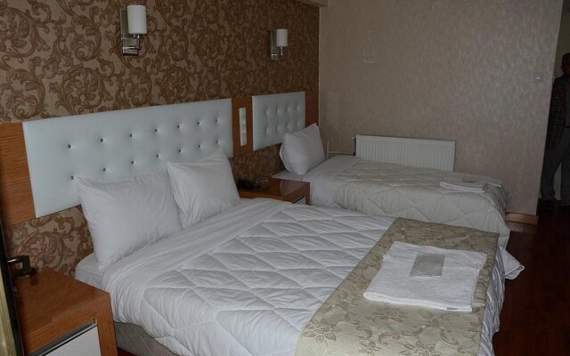 Bulut Hotel