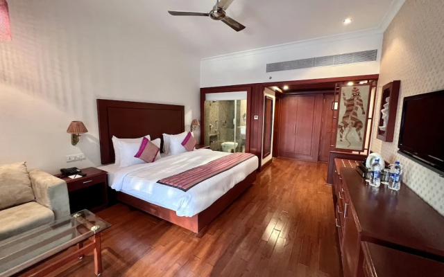 Hotel Chandela Khajuraho