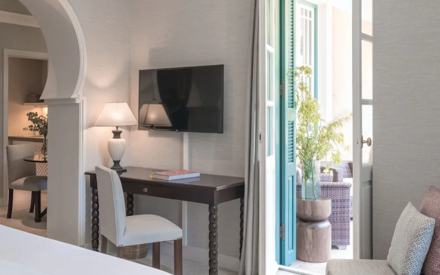 Kefalari Suites