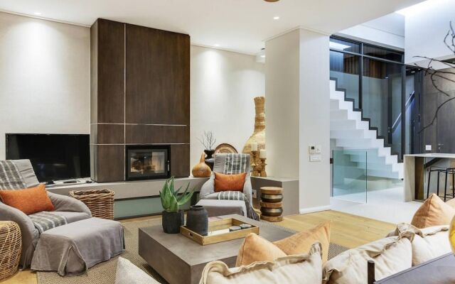 Exquisite De Waterkant Apartment With Pool 157 Waterkant