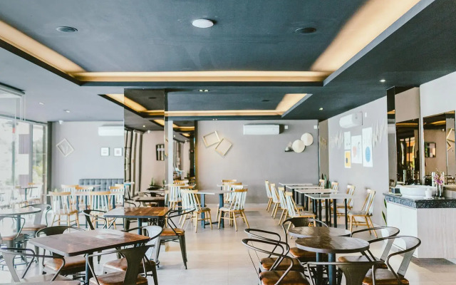 Barelang Hotel Nagoya Batam