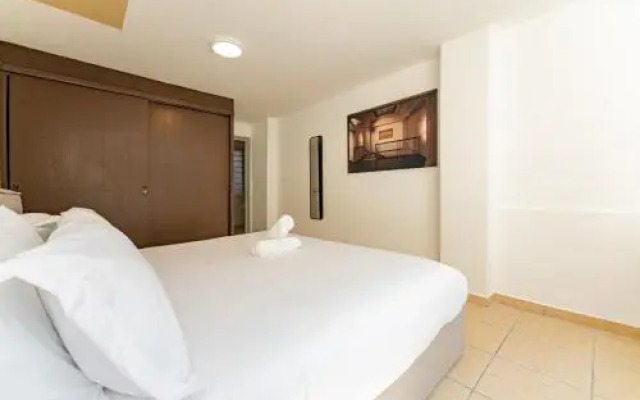 VH - Espaciosos Departamentos 3 BR Condesa NL148