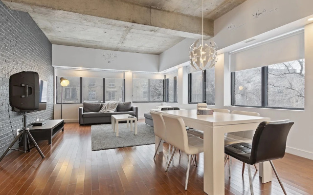 Condotel LeLuxe St-Denis St - mtlFlats
