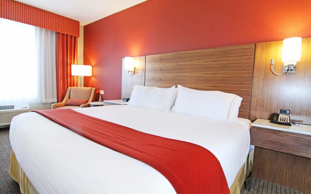 Holiday Inn Express & Suites Calgary NW - University Area by IHG