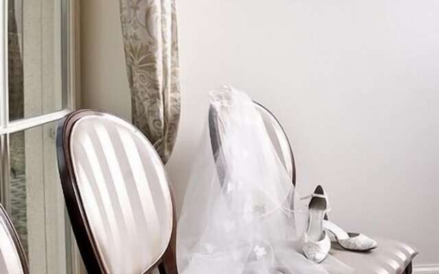 Villa Estera - Hotel & Restauracja