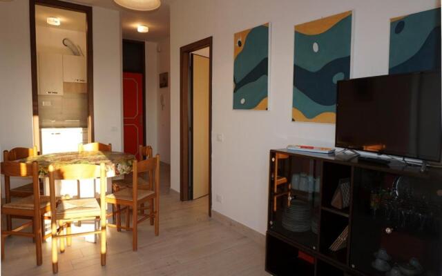 Comfy Flat With Balcony-beahost