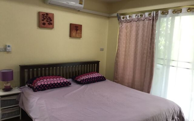 Baan Somprasong Apartment - Na Jomtien