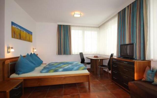 Apartments Schloß-Weißenstein-Straße