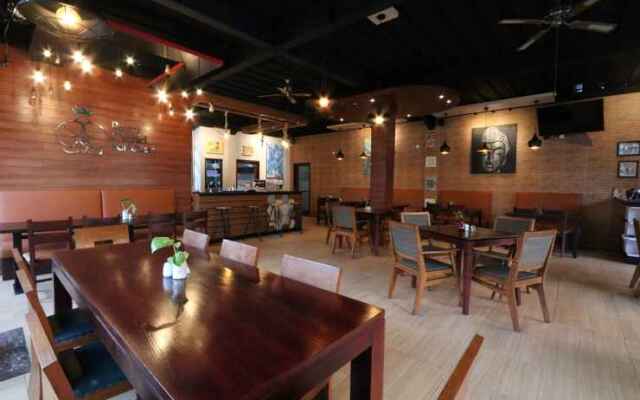 Royal Orchid Lodge