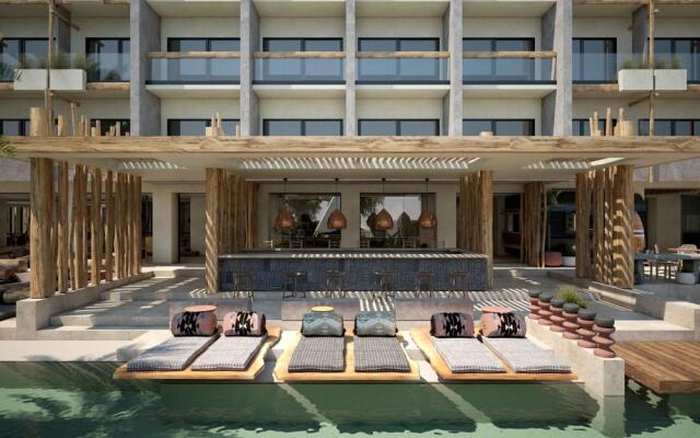 The Syntopia Hotel