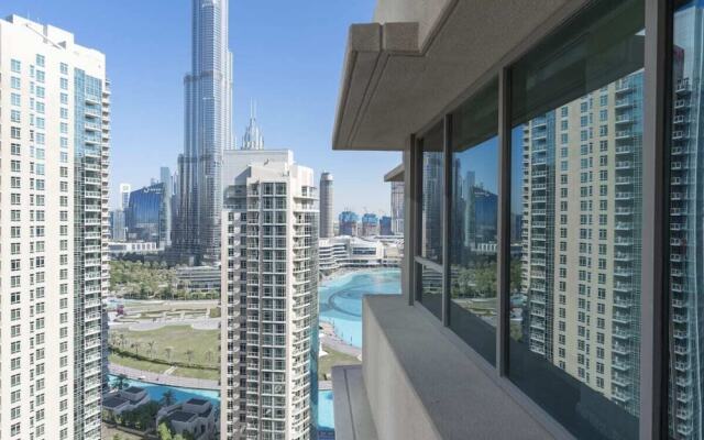 Incredible Apartment With Balcony - Fits 4