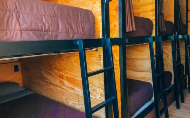 Wild Rover Hostel Huacachina